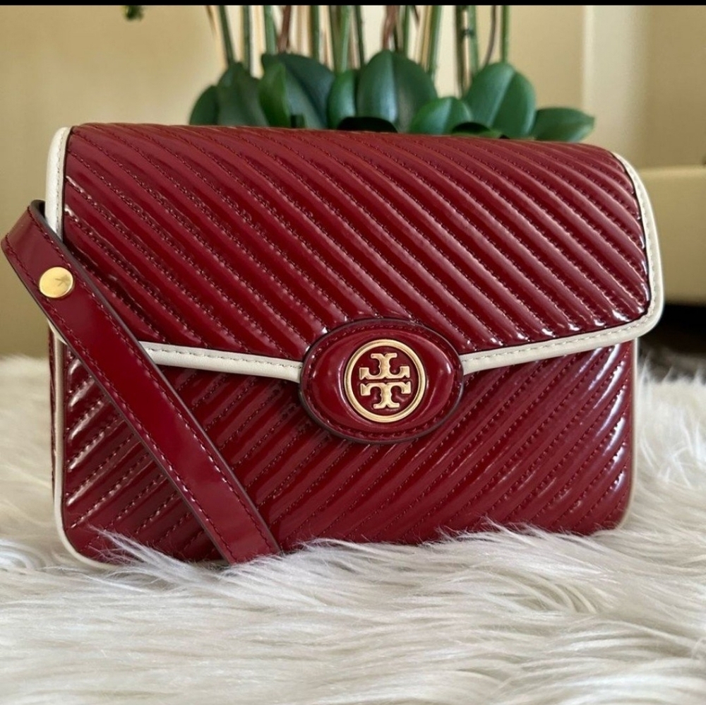 TORY BURCH ROBINSON PATENT  Red Shoulder Bag - Picture 7 of 8
